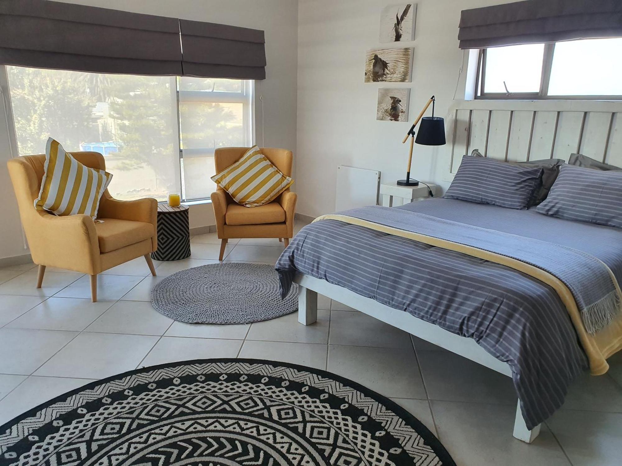 Albatross Guesthouse Langebaan Exterior photo