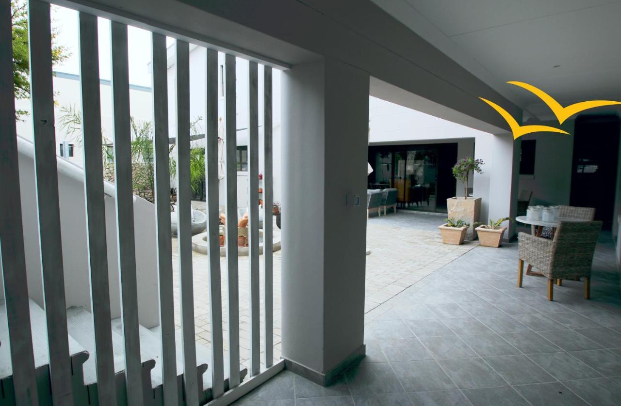 Albatross Guesthouse Langebaan Exterior photo
